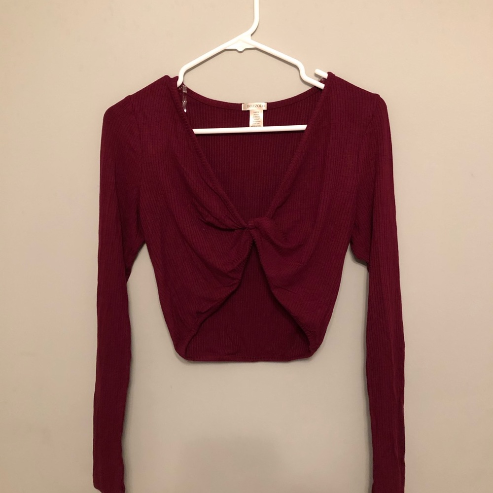 Maroon long sleeve crop top